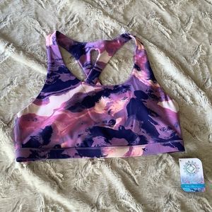 Brisas tie dye marble sports bra medium athletic athleisure activewear